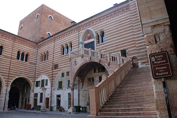 Galleria d'Arte Moderna e Contemporanea Palazzo Forti
